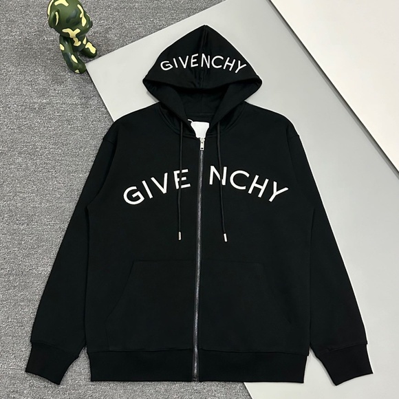 Givenchy Other - Givenchy Sweater Hoodie Zip Import Pria